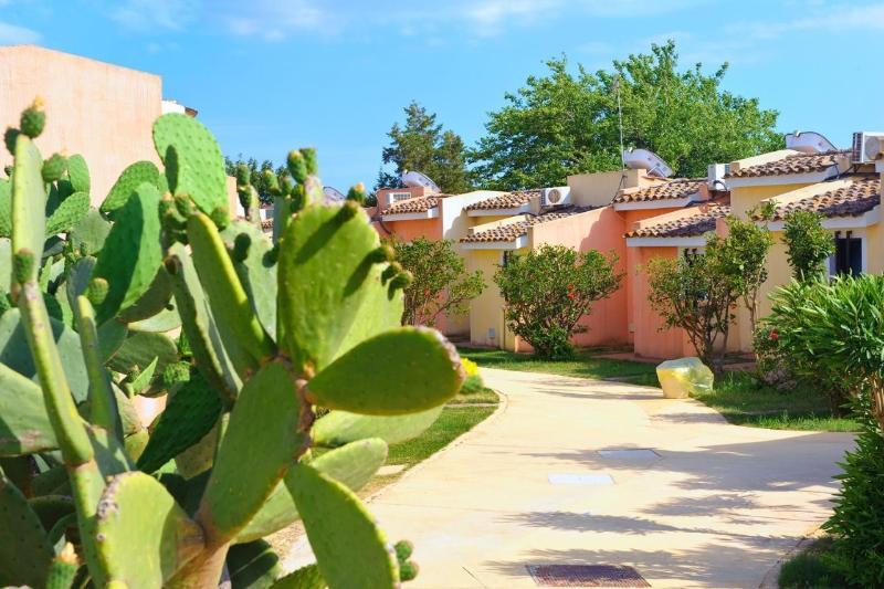 ホテルAltura Sardinia Island エクステリア 写真